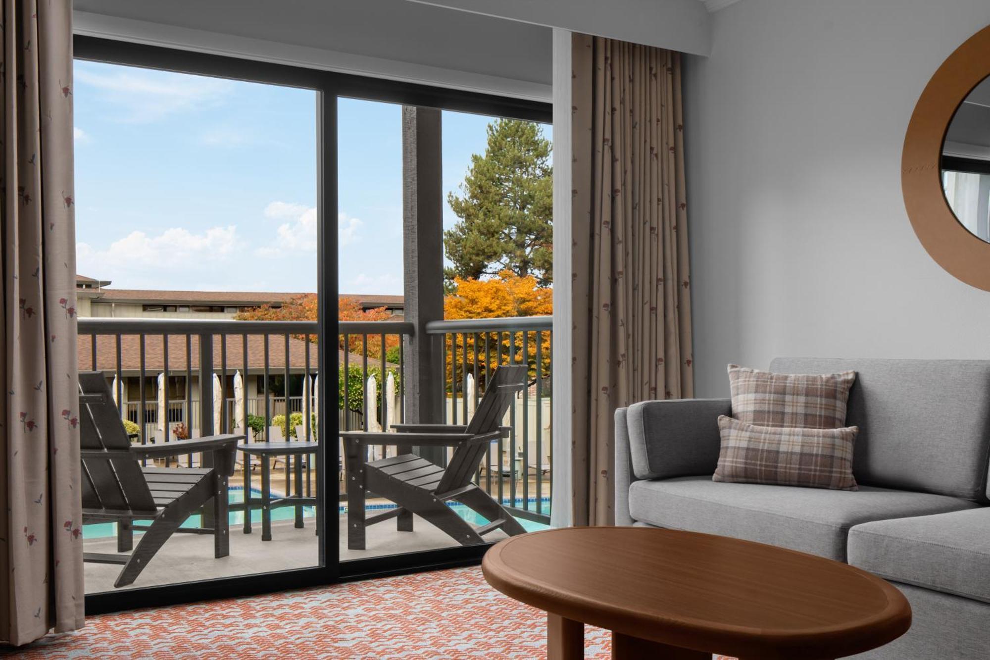 Valley River Inn Юджийн Екстериор снимка